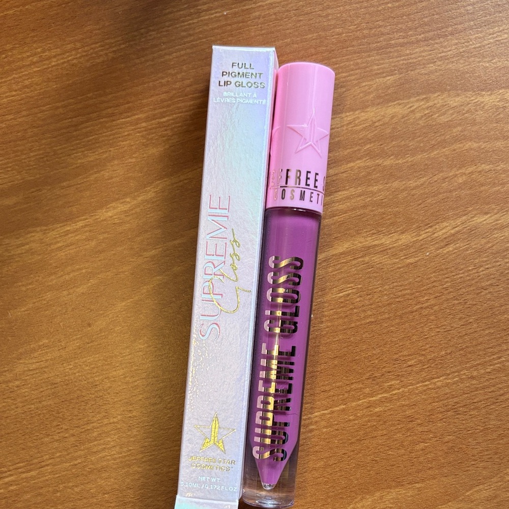 Supreme Gloss by jeffree star ] - more than friends